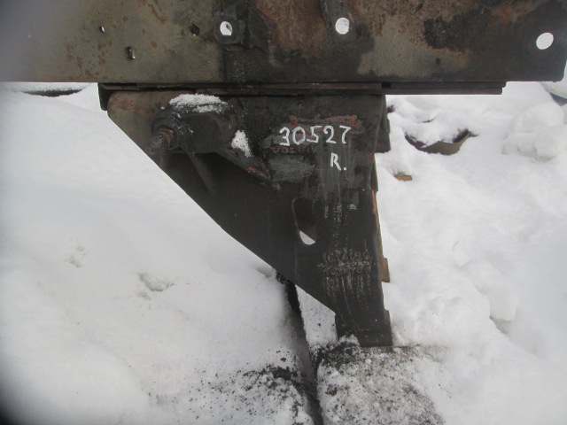 Кронштейн реактивной тяги правый передний Volvo F16 TD163  8153856 8153855 1614159 3962420 1614159
